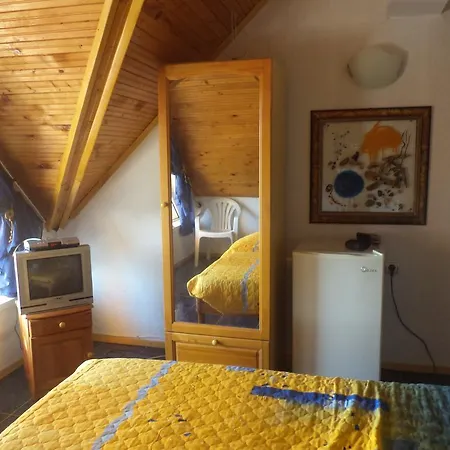 самостоятелна 3*
